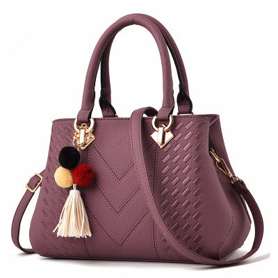 Luxury Crossbody Handbags for Women – Elegant & Stylish