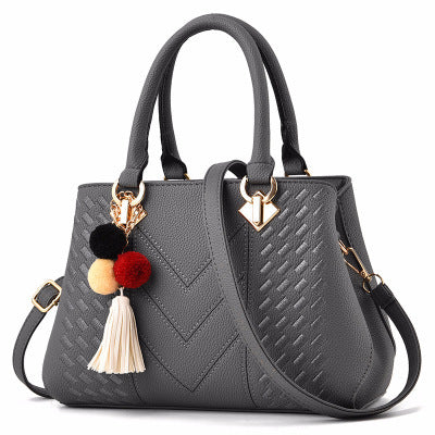 Luxury Crossbody Handbags for Women – Elegant & Stylish