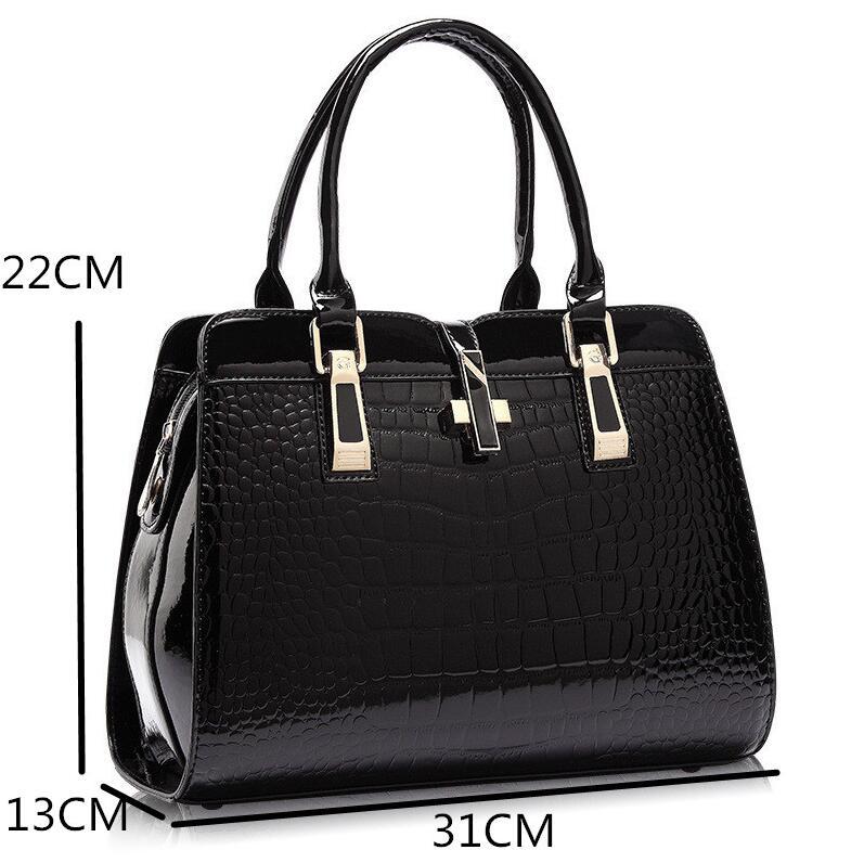 Luxury Messenger & Tote Bags – Casual Women’s Fashion