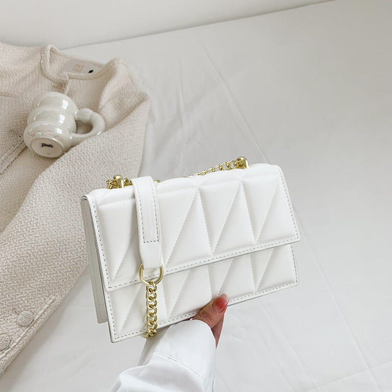 Small Square Chain Crossbody Bag – Stylish Compact Carry