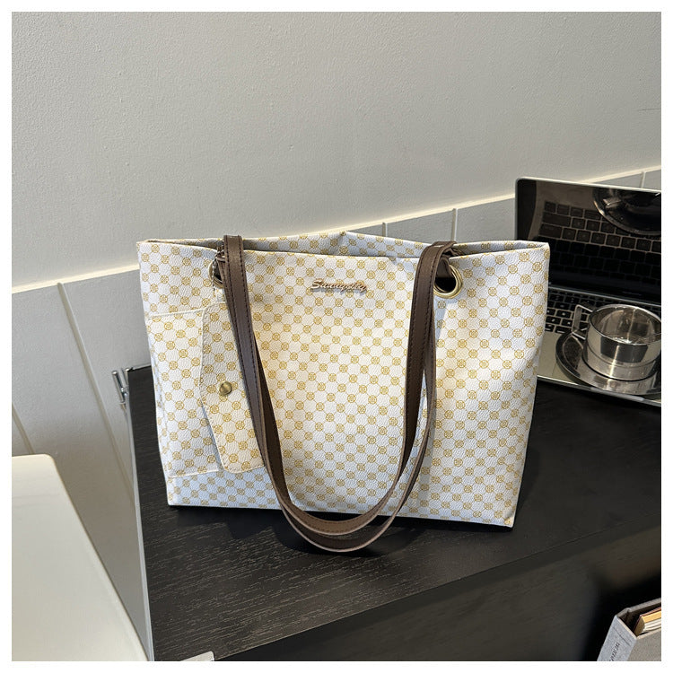Retro Printed Shoulder & Underarm Bag – Spacious & Stylish