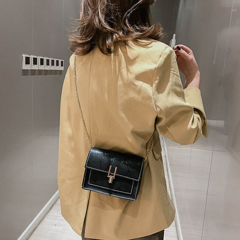 Geometric Rhombic Square Handbag – Trendy & Unique